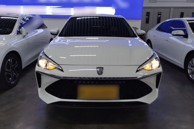 Used Roewe i5 2023 1.5L Manual Comfort Edition
