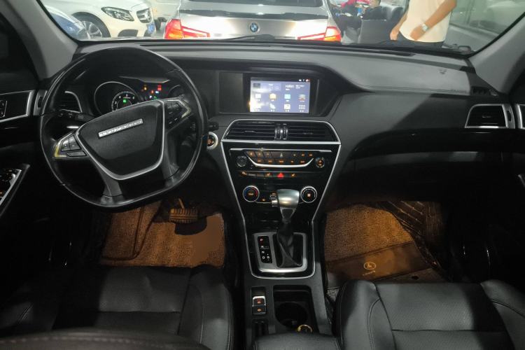 Used Leopaard CS10 2016 2.0T Automatic Luxury Edition
