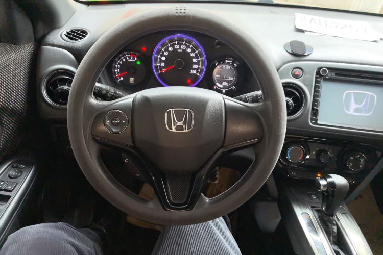 Used Honda XR-V 2015 1.8L EXi CVT Comfort Version
