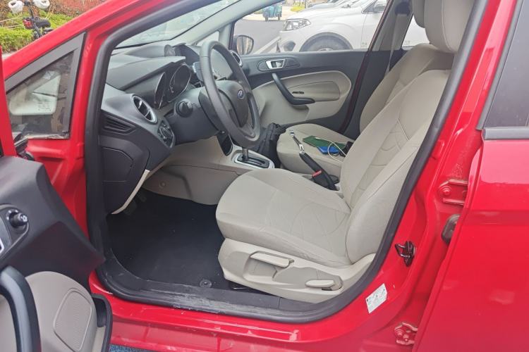 Used Ford Fiesta 2013 Sedan 1.5L Automatic Fashion Edition