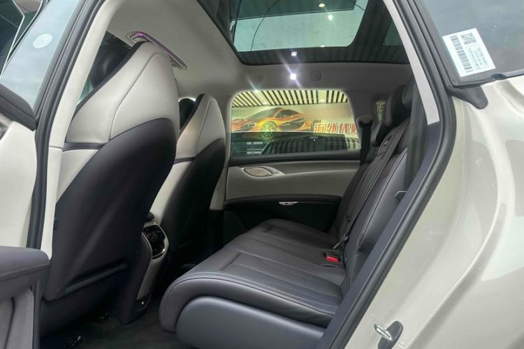 Used IM LS7 2023 77 kWh Urban Fit Rear-Wheel Drive