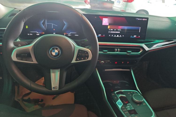 Used BMW i3 2024 eDrive 40 L Midnight Edition
