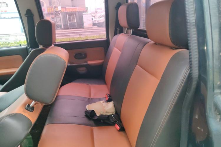 Used JMC Baodian 2016 2.8T New Value-Added Diesel Two-Wheel Drive Extended Cargo Basic Version JX493ZLQ4F
