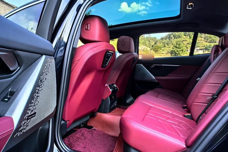 Used BMW 5 Series 2024 530Li Leading Model M Sport Package