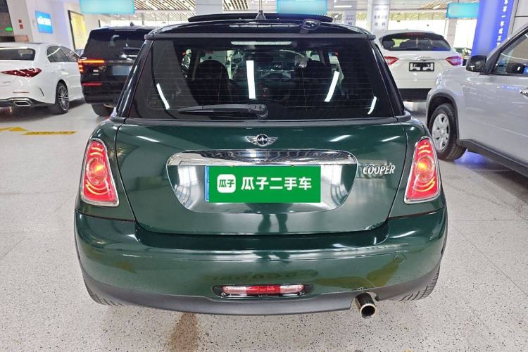 Used MINI MINI 2011 1.6L COOPER Fun