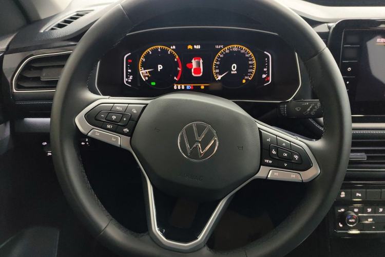 Used Volkswagen Tharu 2025 NewRui 300TSI Prestige Edition