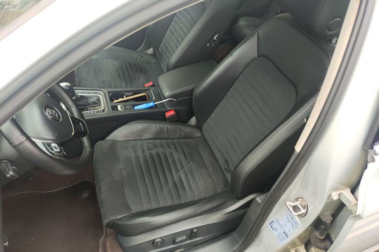 Used Volkswagen Magotan 2017 330TSI DSG Luxury Model Left Front Seat