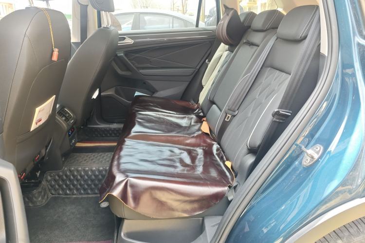 Used Volkswagen Tiguan L 2022 330TSI Automatic Two-Wheel Drive R-Line Enhanced Edition