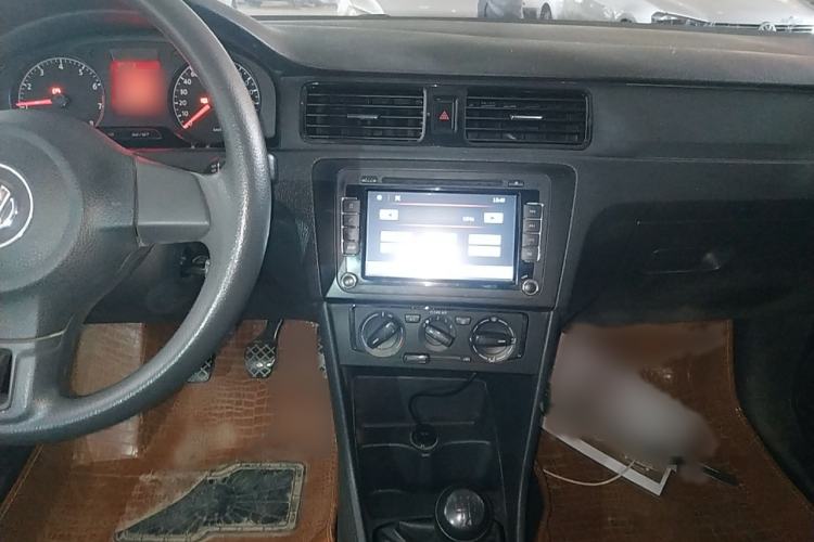 Used Volkswagen Santana 2015 1.4L Manual Fashion Edition