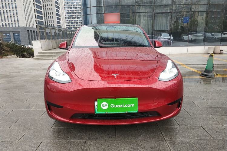 Used Tesla Model Y 2024 Rear-Wheel-Drive Version Front