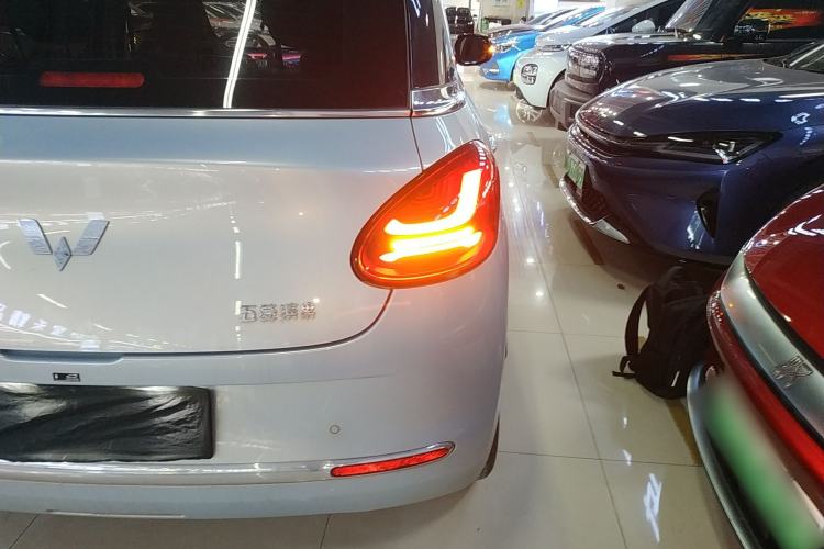 Used Wuling Bingo 2025 410 km Lingxi Deluxe Edition
