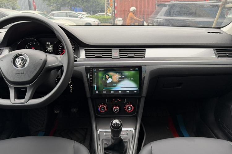 Used Volkswagen Bora 2018 1.5L Manual Fashion Model
