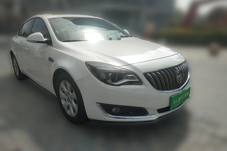 Used Buick Regal 2014 2.0L Leading Fashion Edition Front Right 45 Deg