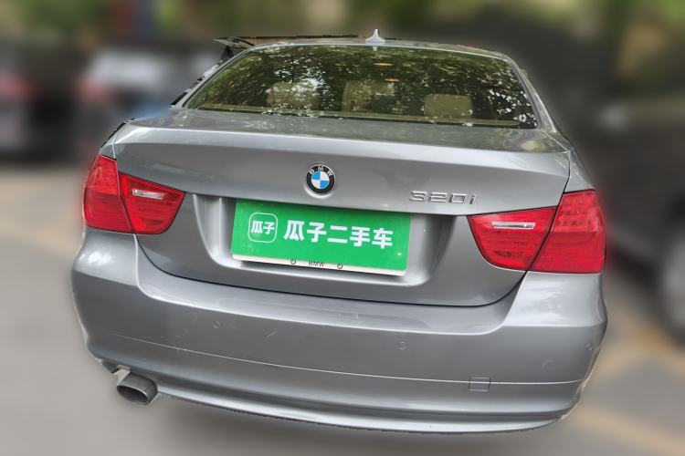 Used BMW 3 Series 2010 320i Luxury Model