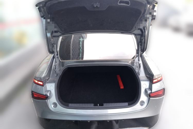 Used XPeng P7 2020 670E Trunk