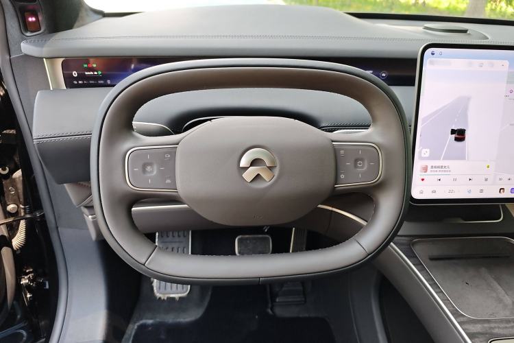 Used Nio ET9 2025 100 kWh
