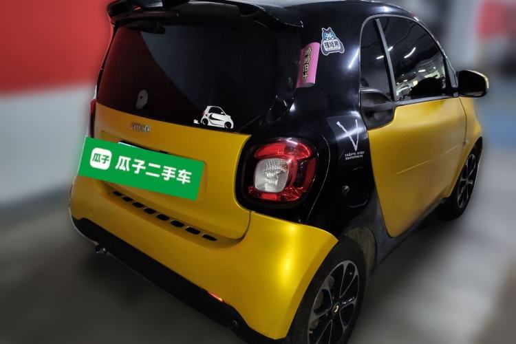 Used smart fortwo 2015 1.0L 52 kW Hardtop Passion Edition
