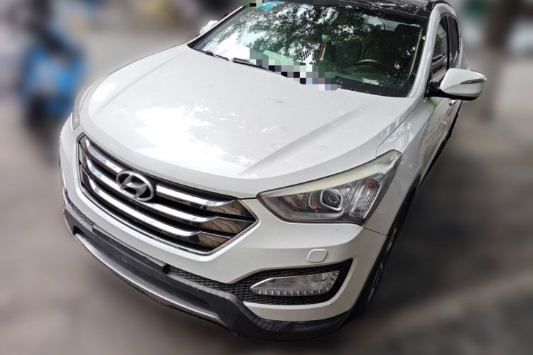 Used Hyundai Santa Fe 2013 2.4L Automatic 4x4 Prestige Edition