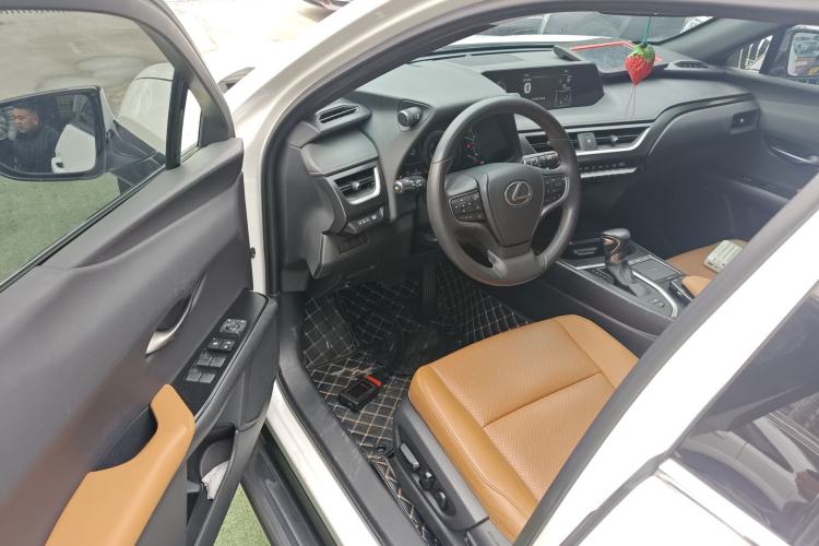 Used Lexus UX 2020 260h Explore & Adventure Edition