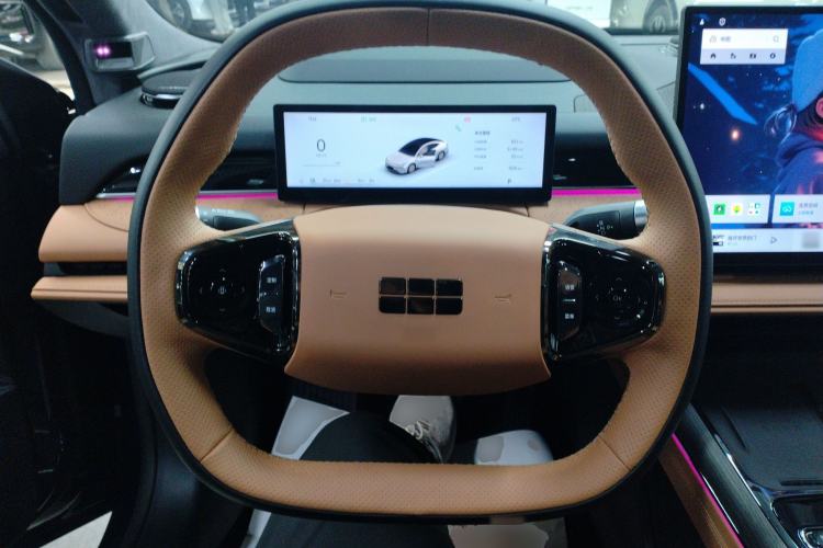 Used Geely Galaxy 8 2025 130km EM-P Starship Edition
