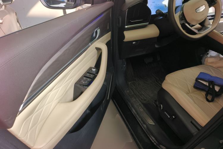 Used Geely Auto Monjaro L 2025 Dongfang Yao 2.0TD Automatic All-Wheel-Drive Wangyue Edition
