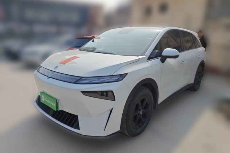 Used Venucia VX6 2024 520 Travel Edition