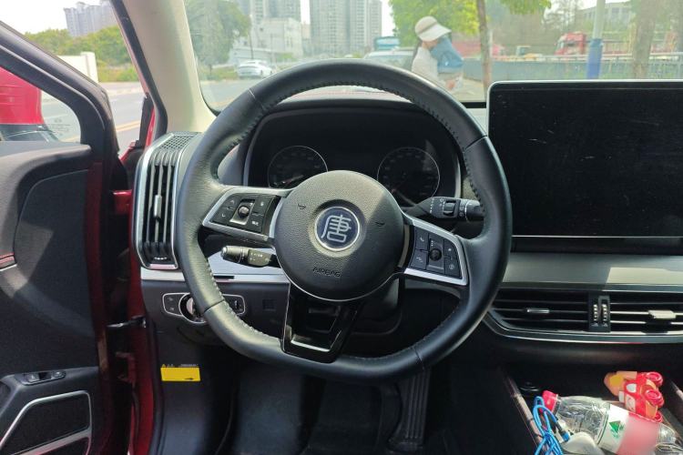 Used BYD Tang New Energy 2020 DM 2.0T Dual-Engine All-Wheel Drive Prestige 7-Seater China VI Standard