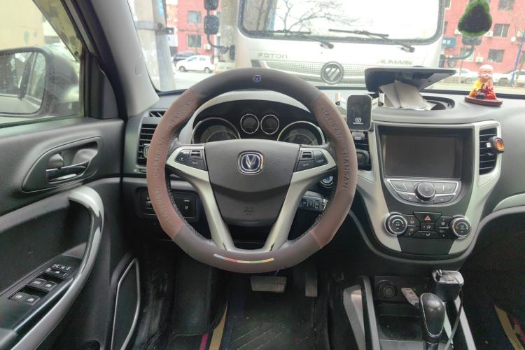 Used CHANGAN CS35 2016 1.6L Automatic Luxury Model China V Standard