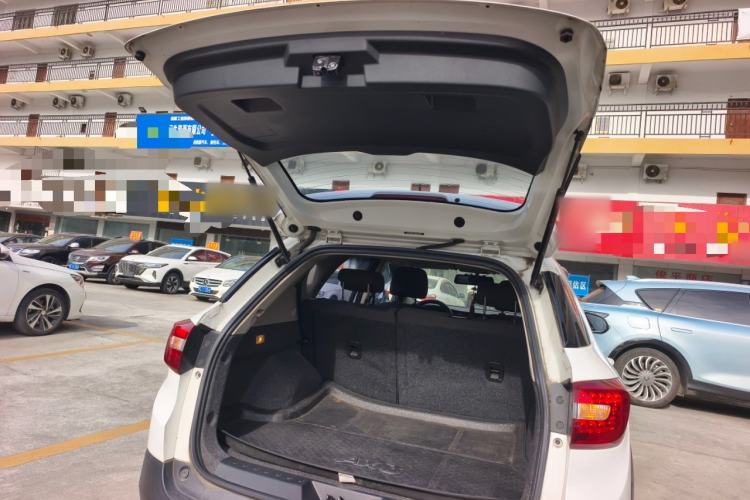 Used Dongfeng Aeolus AX3 2016 1.5L Automatic Shangkue Model
