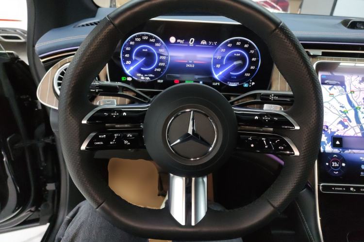Used Mercedes-Benz EQE 2022 350 Luxury Edition Steering Wheel