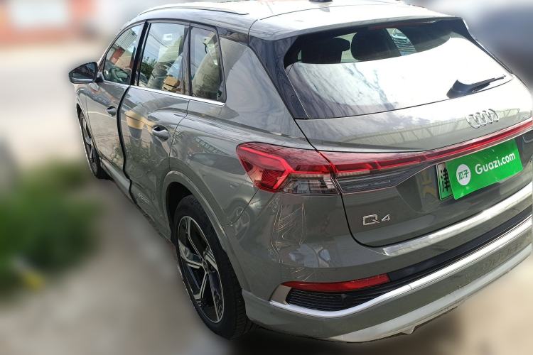 Used Audi Q4 e-tron 2022 50 e-tron quattro Visionary Edition Rear Left 45 Deg