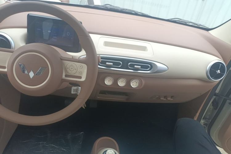 Used Wuling Hongguang MINIEV 2025 Four-Door Version Advanced Edition