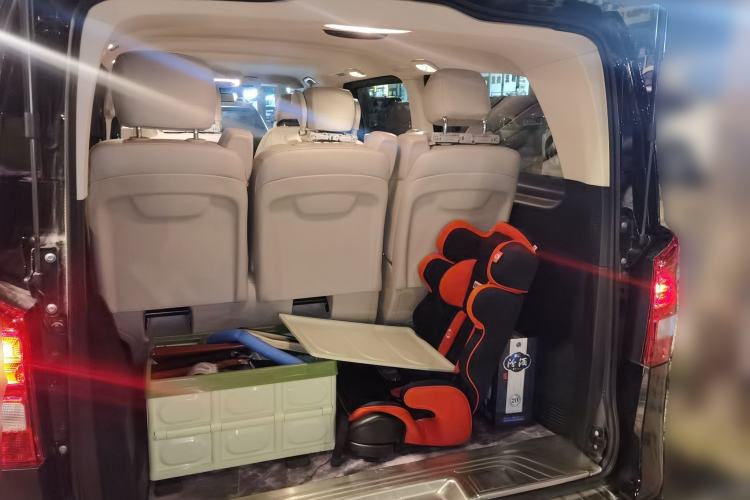 Used Mercedes-Benz Vito 2023 2.0T Business Version 7 Seats