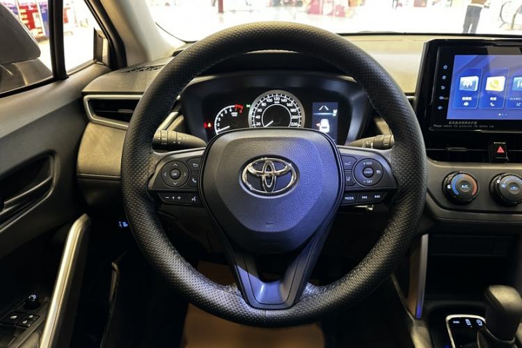 Used Toyota Corolla Cross 2022 2.0L Pioneer Edition
