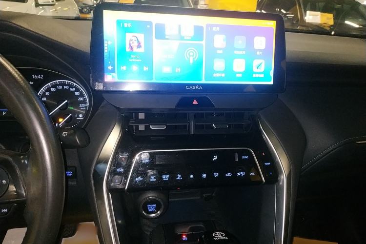 Used Toyota Harrier 2022 2.0L CVT Two-Wheel Drive Entry Version
