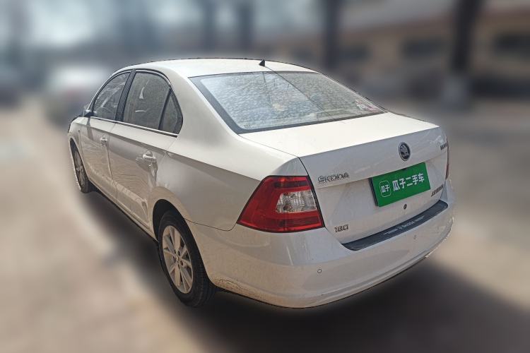 Used Skoda Rapid 2016 1.6L Manual Trend Edition Rear Left 45 Deg