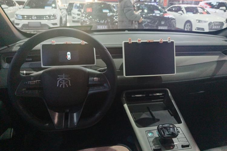 Used BYD Qin PLUS 2025 DM-i Smart Drive 55KM Leading Model