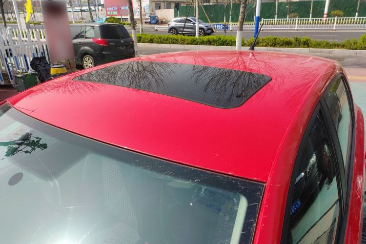 Used Volkswagen Polo 2016 1.6L Automatic Comfort Model
