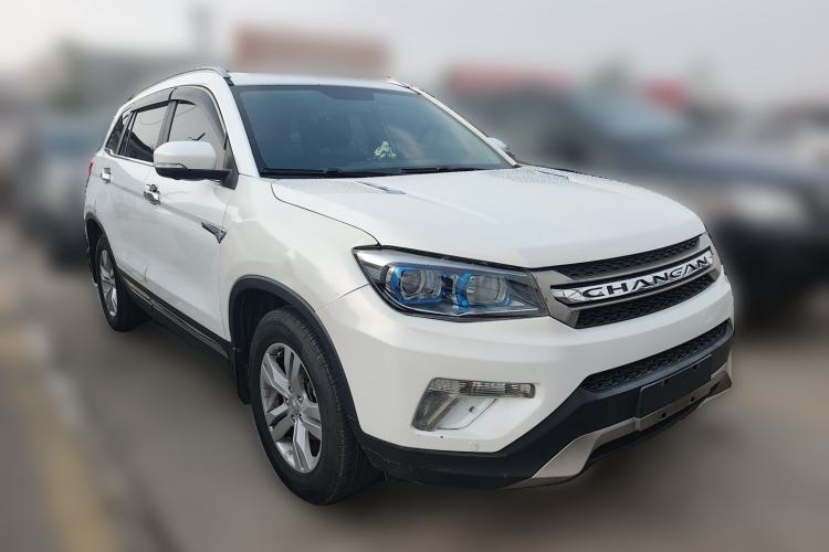 Used CHANGAN CS75 2016 1.8T Automatic Elite Model China V Standard Front Right 45 Deg