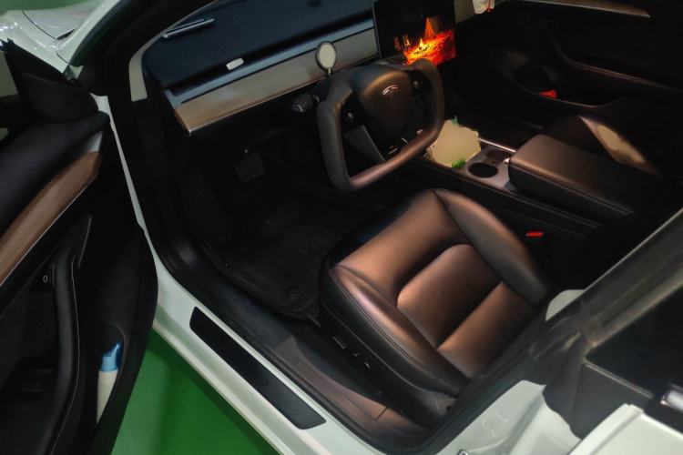 Used Tesla Model 3 2022 Rear-Wheel-Drive Version