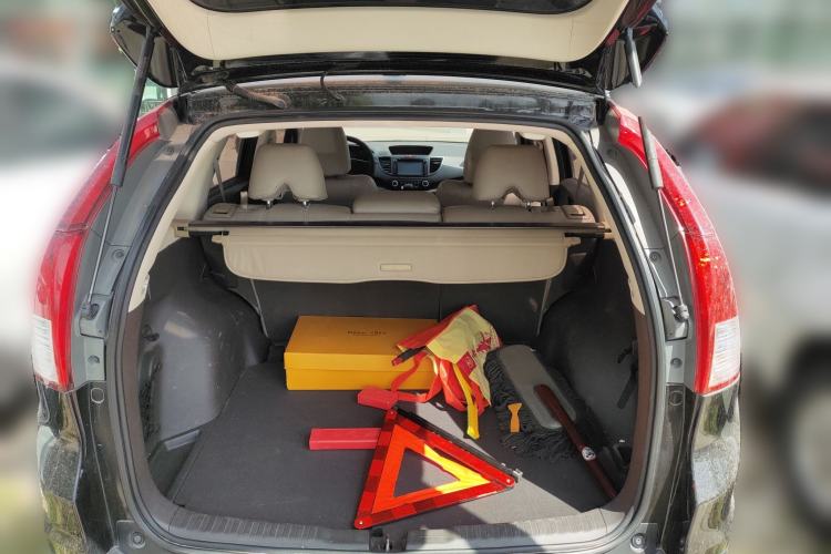 Used Honda CR-V 2012 2.0L two-wheel drive urban version Trunk