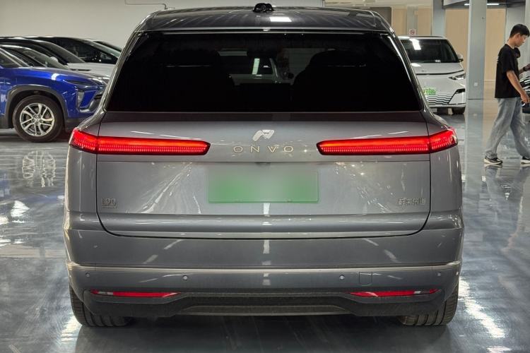 Used ONVO Luxeed L90 2025 Model—Max Six-Seater Version Exterior 5