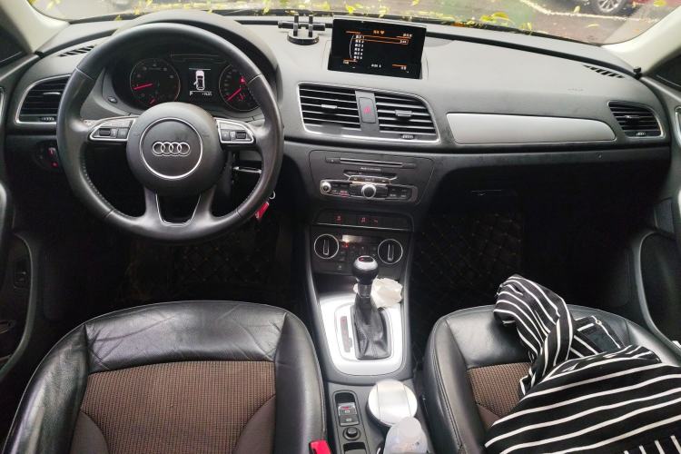 Used Audi Q3 2018 30th Anniversary Edition 30 TFSI Fashion Model
