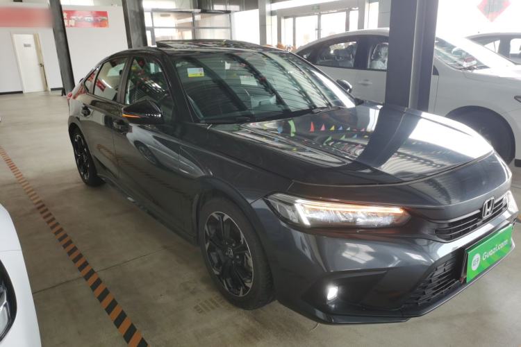 Used Honda Civic 2022 240TURBO CVT Dynamic Edition
