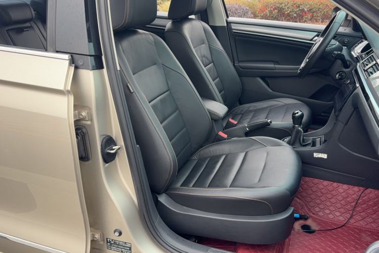 Used Volkswagen Bora 2017 1.6L Manual Comfort Model
