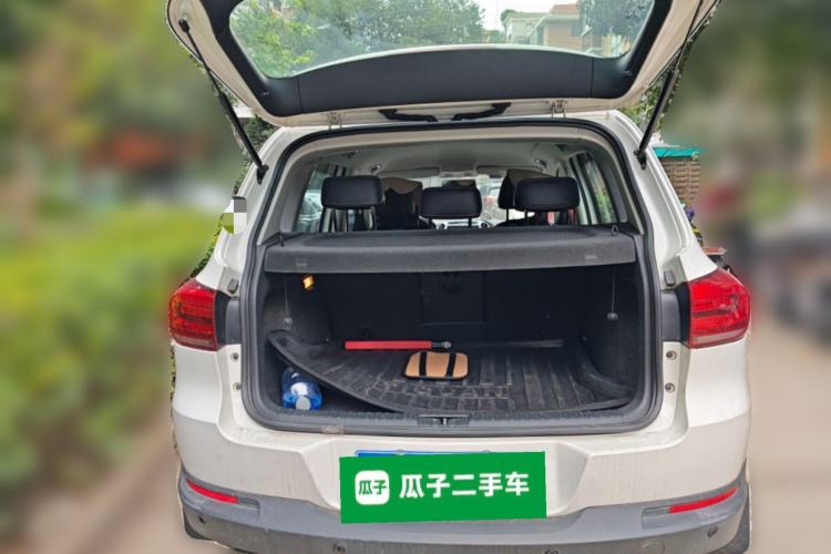 Used Volkswagen Tiguan 2016 280TSI Automatic Two-Wheel-Drive Silk Road Style Edition Trunk