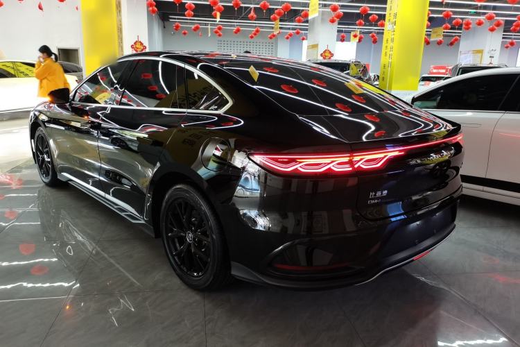 Used BYD Han 2024 DM-i Glory Edition 121KM Prestige Model Rear Left 45 Deg