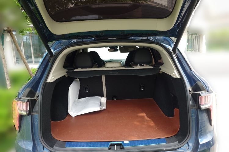 Used Lynk & Co 01 2019 2.0T Two-Wheel Drive Zhaopu Version China VI Standard
