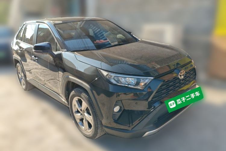 Used Toyota RAV4 2022 2.0L CVT Two-Wheel Drive Fashion Edition
