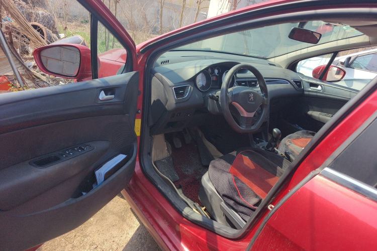 Used Peugeot 308 2013 1.6L Manual YouShang Model CNG